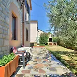 Apartment Mirjana